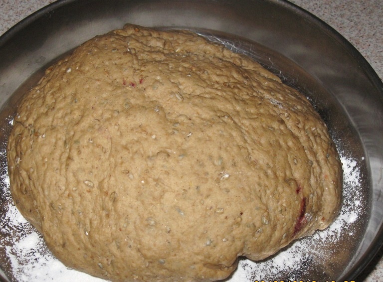 Paine din faina cu merisor