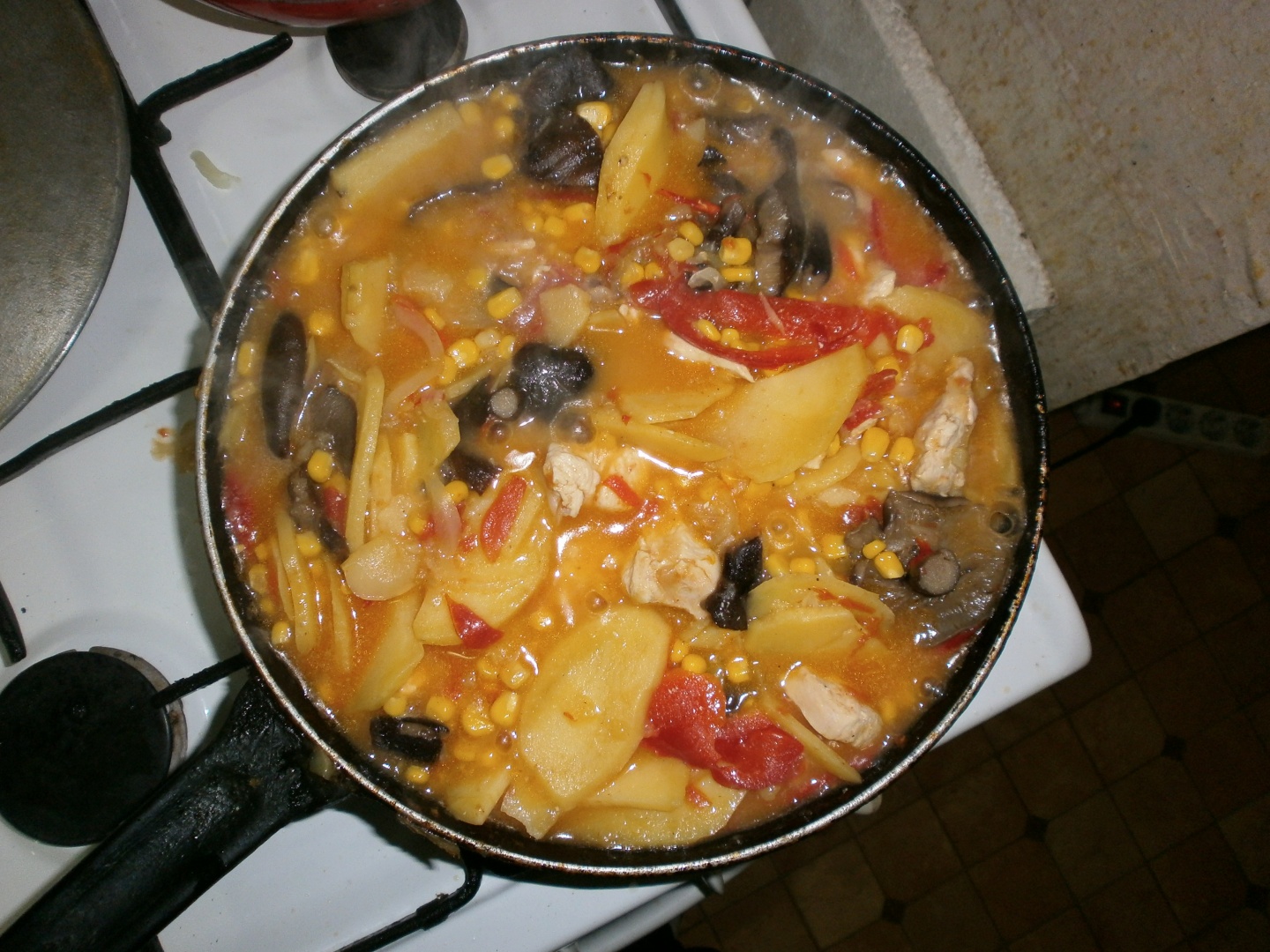 Tocanita de pui cu branza de burduf