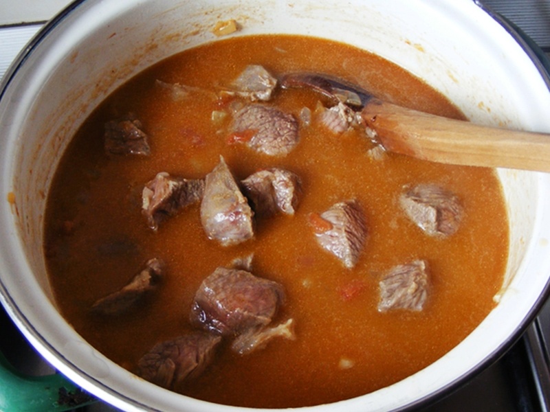 Tocanita de vitel ca la mama acasa