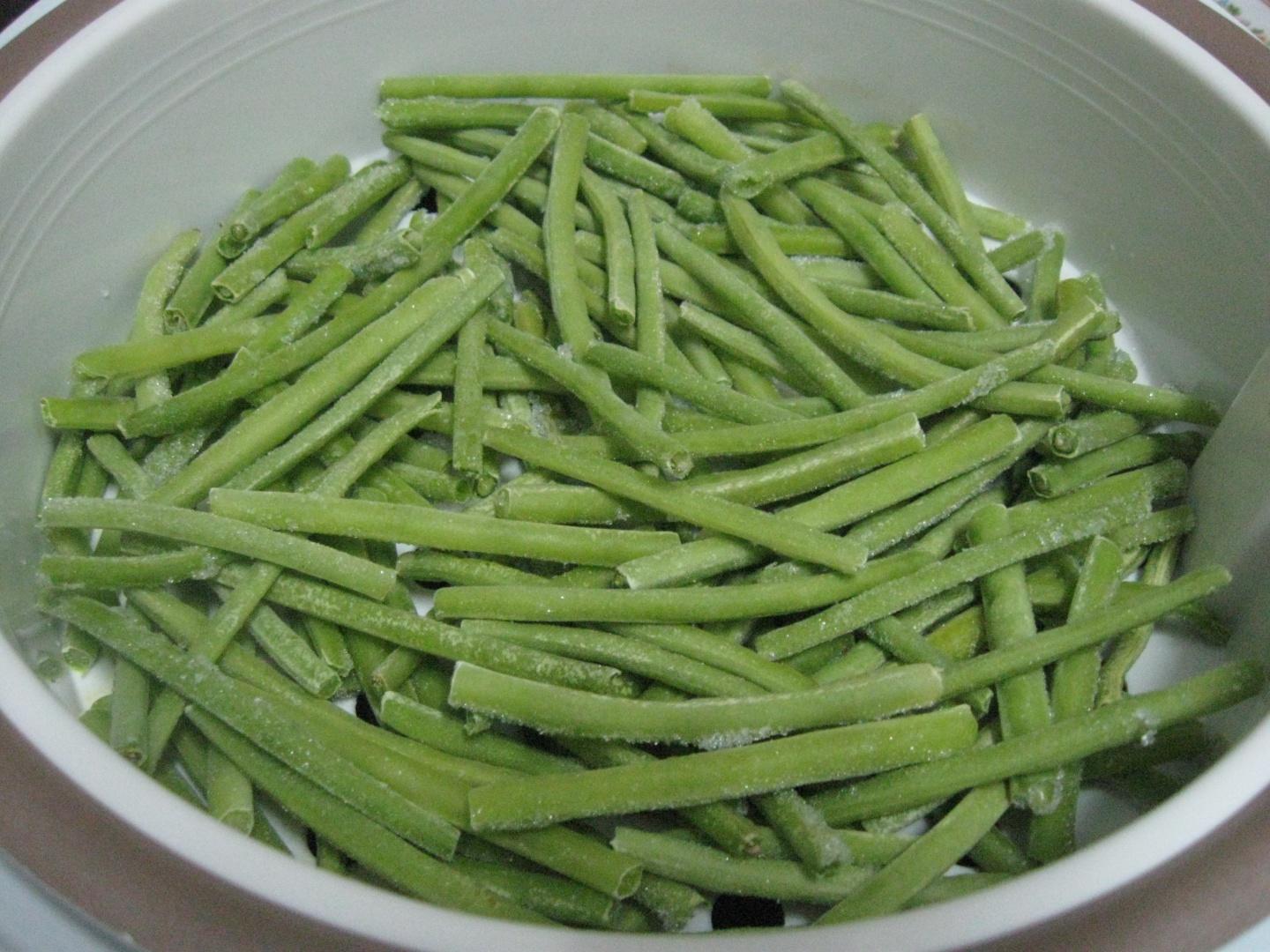 Salata de fasole verde cu usturoi, hrean si maioneza de post - Philips multicooker