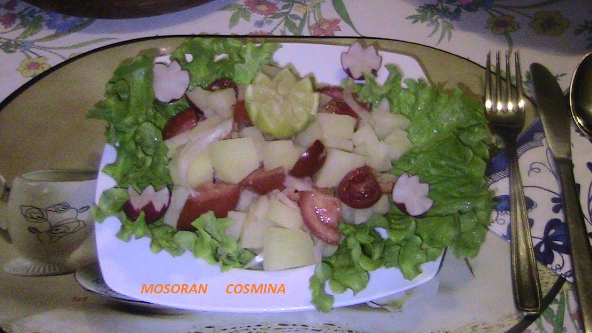 Salata orientala de cartofi