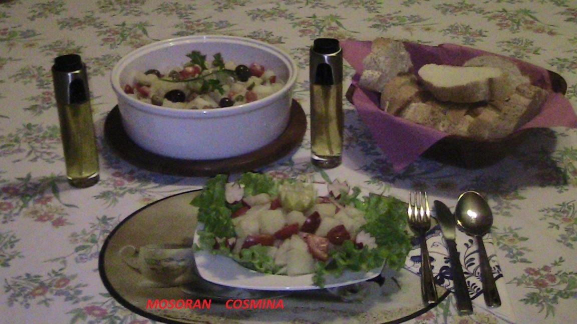 Salata orientala de cartofi