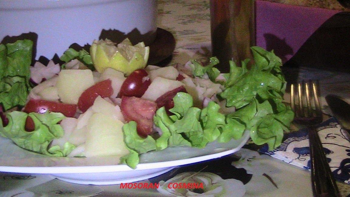 Salata orientala de cartofi