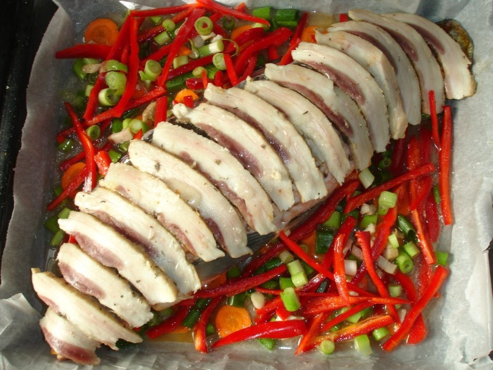 Crap umplut cu ton, la cuptor