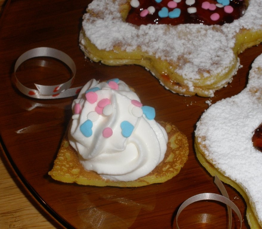 Clatite si Pancakes de Ziua Indragostitilor