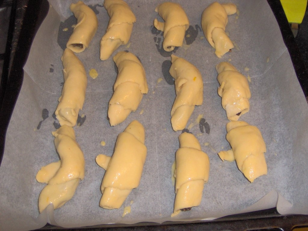 Cornulete cu mac sau cu nuca