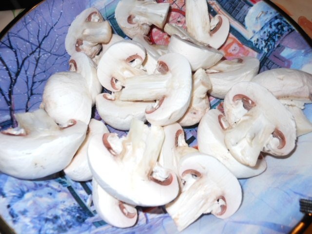 “Snitele” de ciuperci champignon