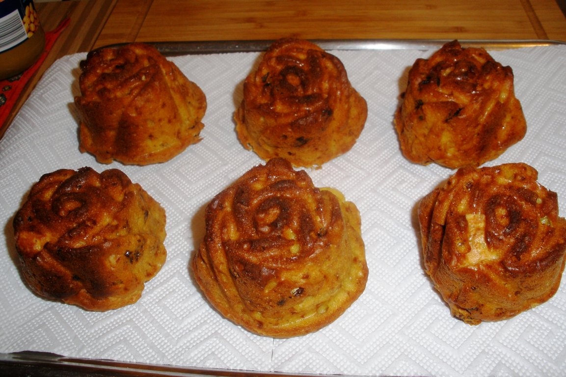 Muffins cu mix de fructe deshidratate