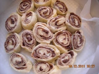 Cozonac cuib de viespi