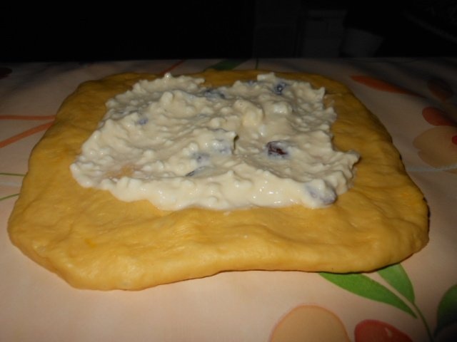 Placinte " poale in brau" prajite