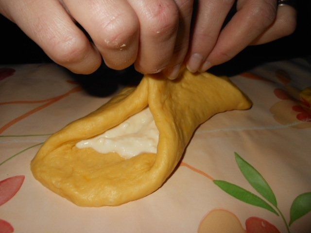 Placinte " poale in brau" prajite