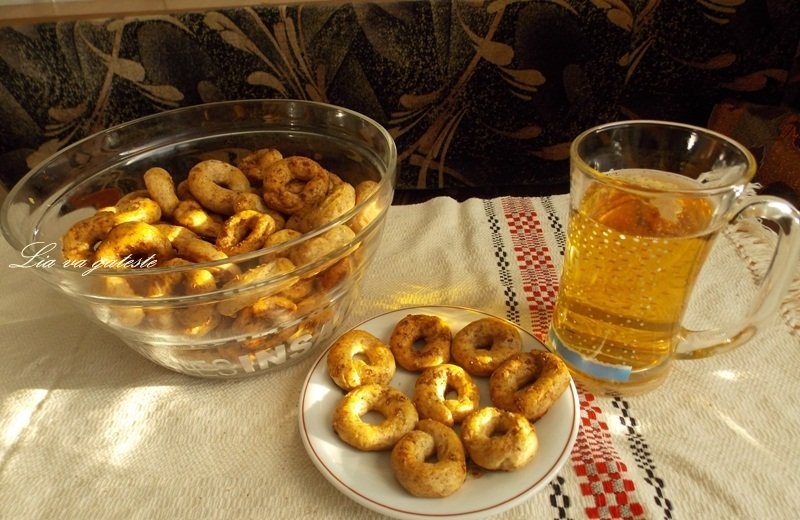 Covrigiei din faina integrala si chimen