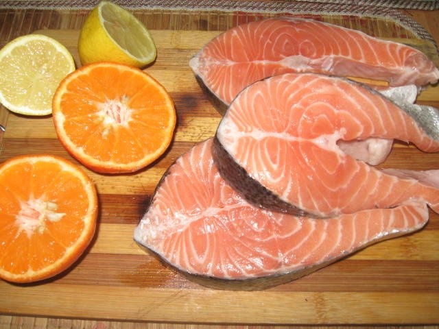 Somon  la grill (gratar) cu  portocale