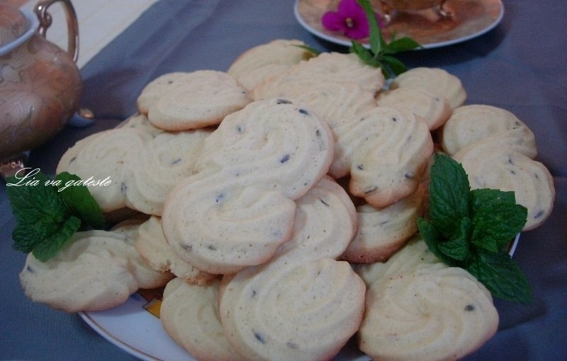 Fursecuri fragede cu levantica