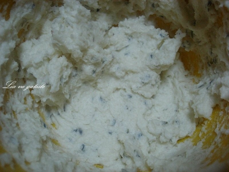 Fursecuri fragede cu levantica