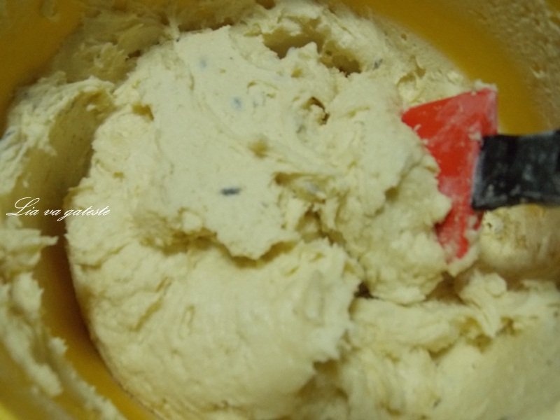 Fursecuri fragede cu levantica