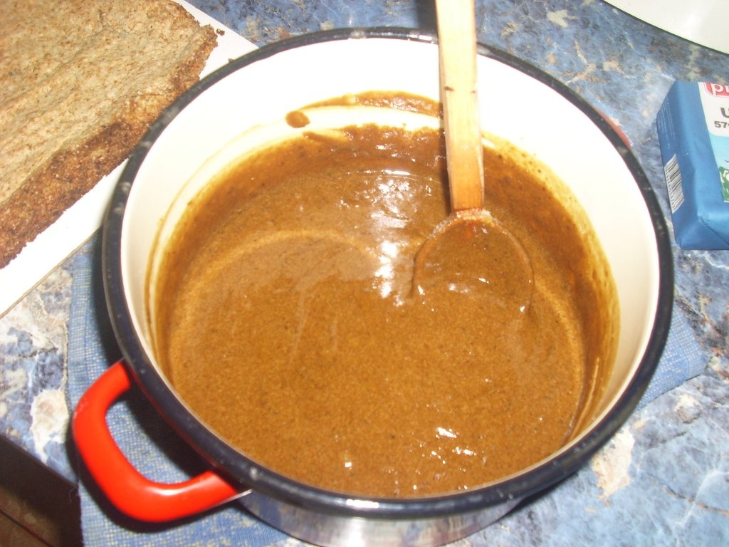 Prajitura fina cu nes si mac