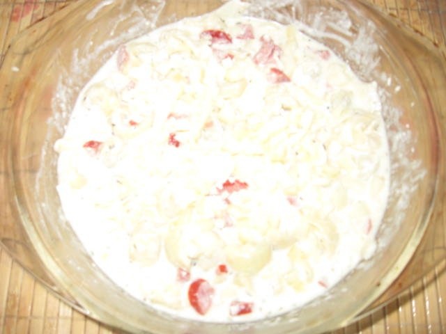 Tortellini umplute cu ciuperci la cuptor cu sos alb