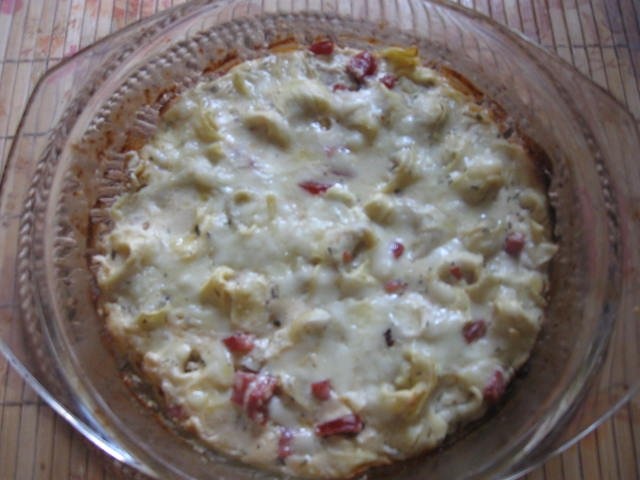 Tortellini umplute cu ciuperci la cuptor cu sos alb