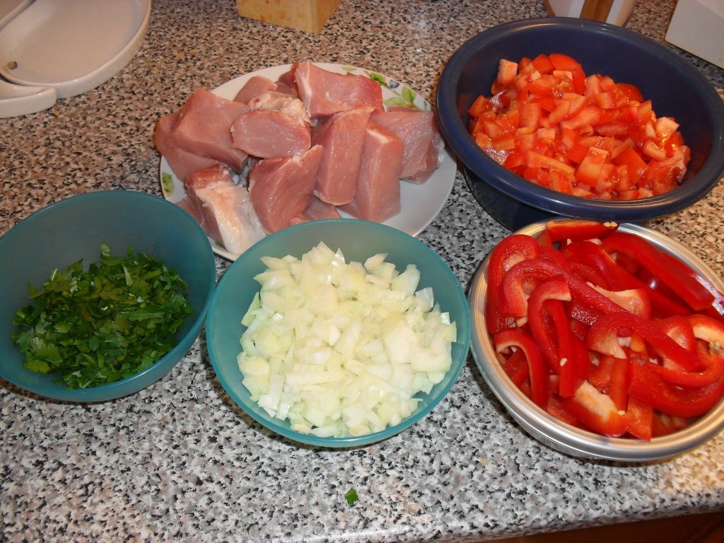 Spezzatino (Tocanita) siciliana pe pat de orez.