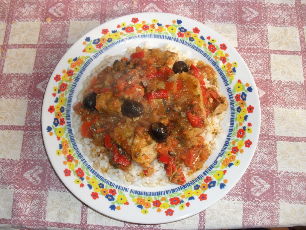 Spezzatino (Tocanita) siciliana pe pat de orez.