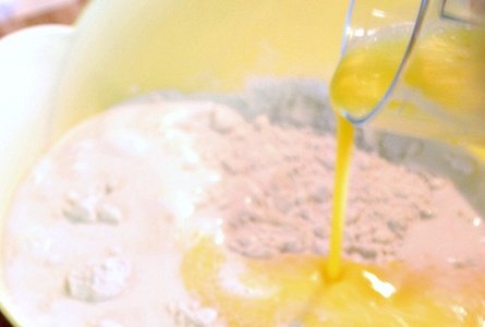 Gogosi cu mere si stafide