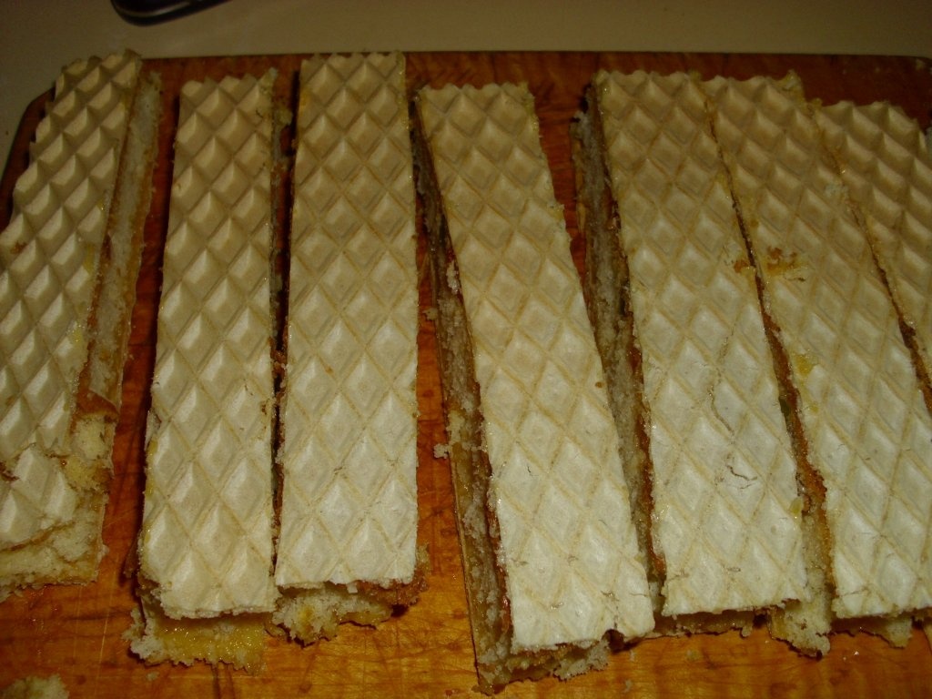 Prajitura cu foi de napolitane