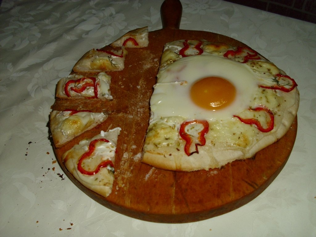 Pizza la "fund de lemn"