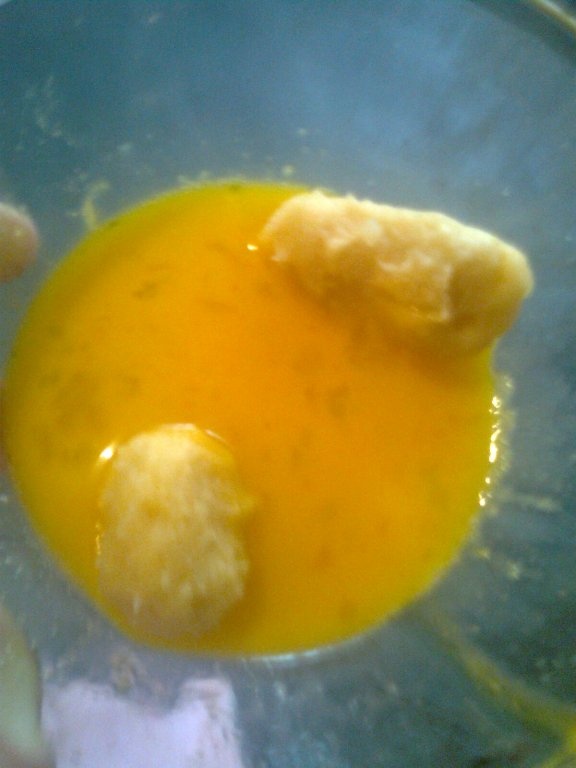 Rulouri (chiftelute) din cartofi si cascaval