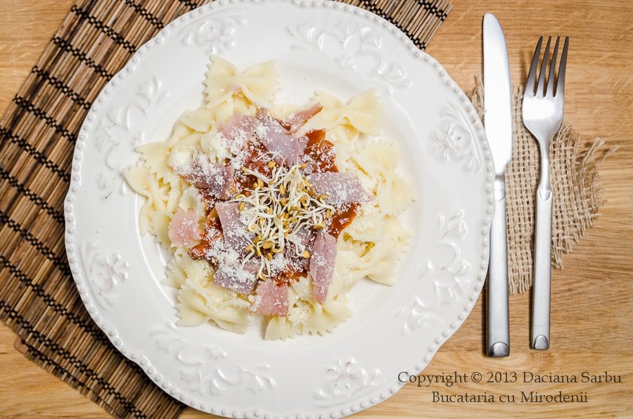 Paste Farfalle cu ton si germeni de schinduf