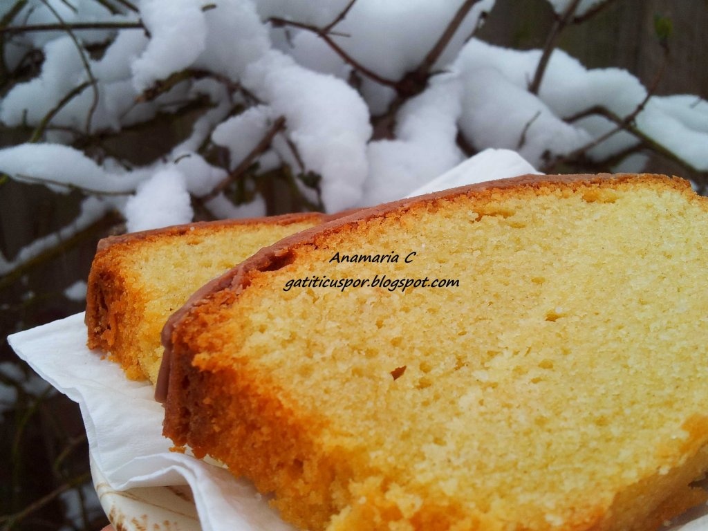 Chec Cu Lichior De Oua