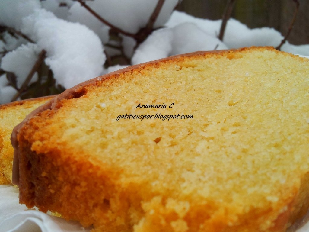 Chec Cu Lichior De Oua