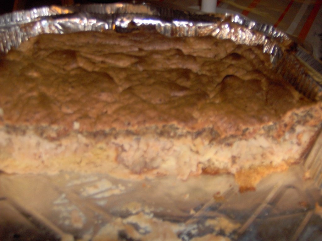 Prajitura cu mere si bezea de nuca