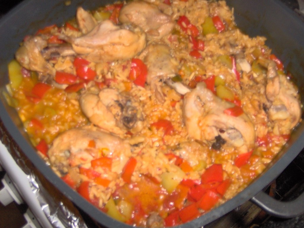 Pulpe de pui cu orez si legume