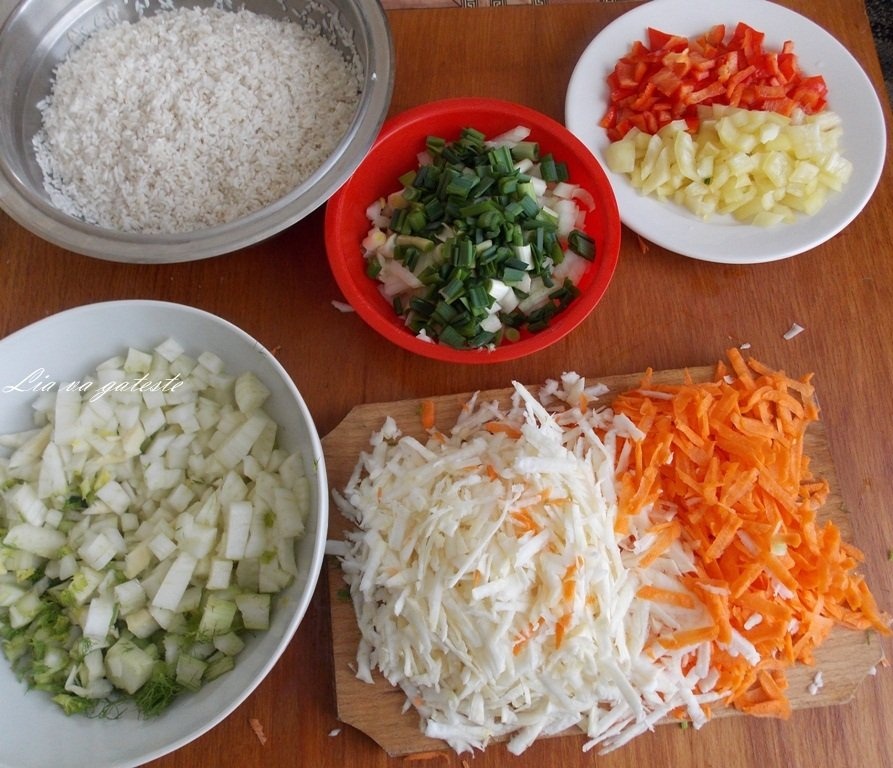 Pilaf de orez cu pui si fenicul