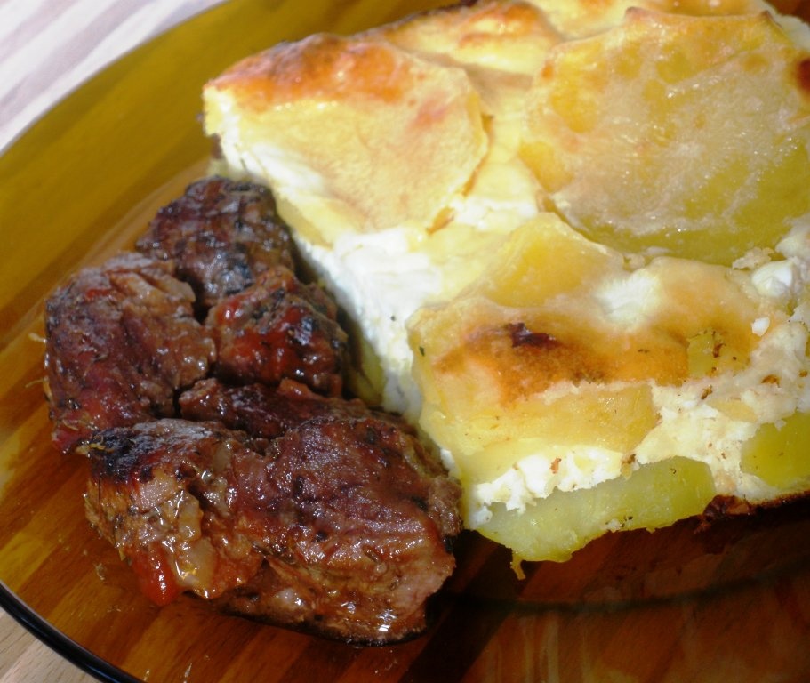 Cartofi frantuzesti fara oua fierte