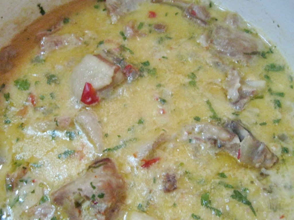 Tocana de miel cu smantana si mamaliguta