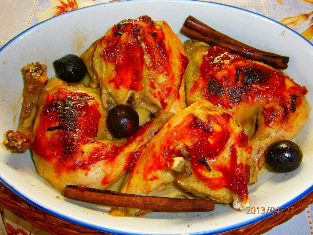 "Kabsa" cu pui si stafide