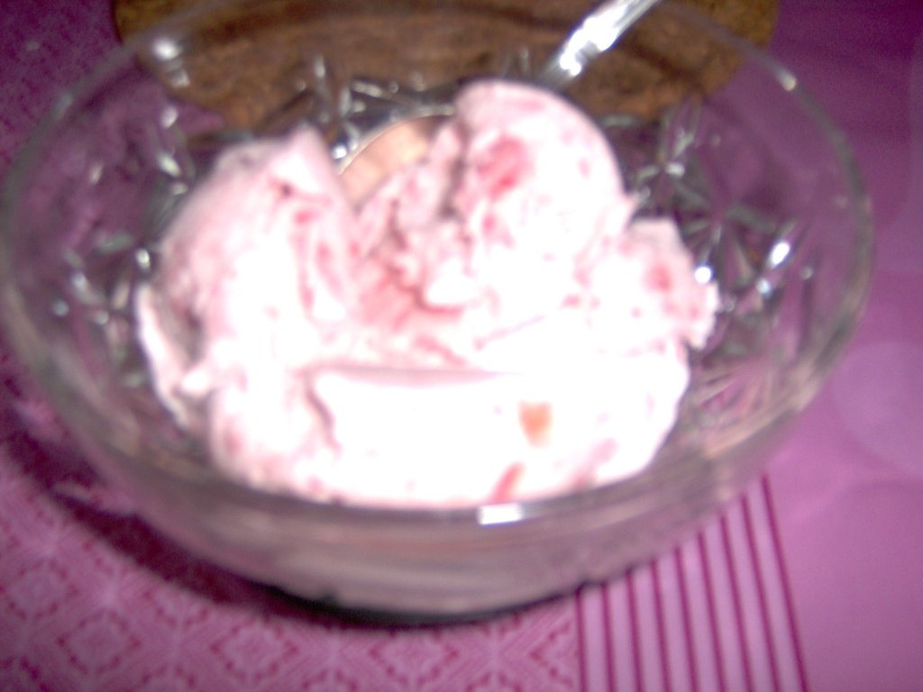 Inghetata de capsune