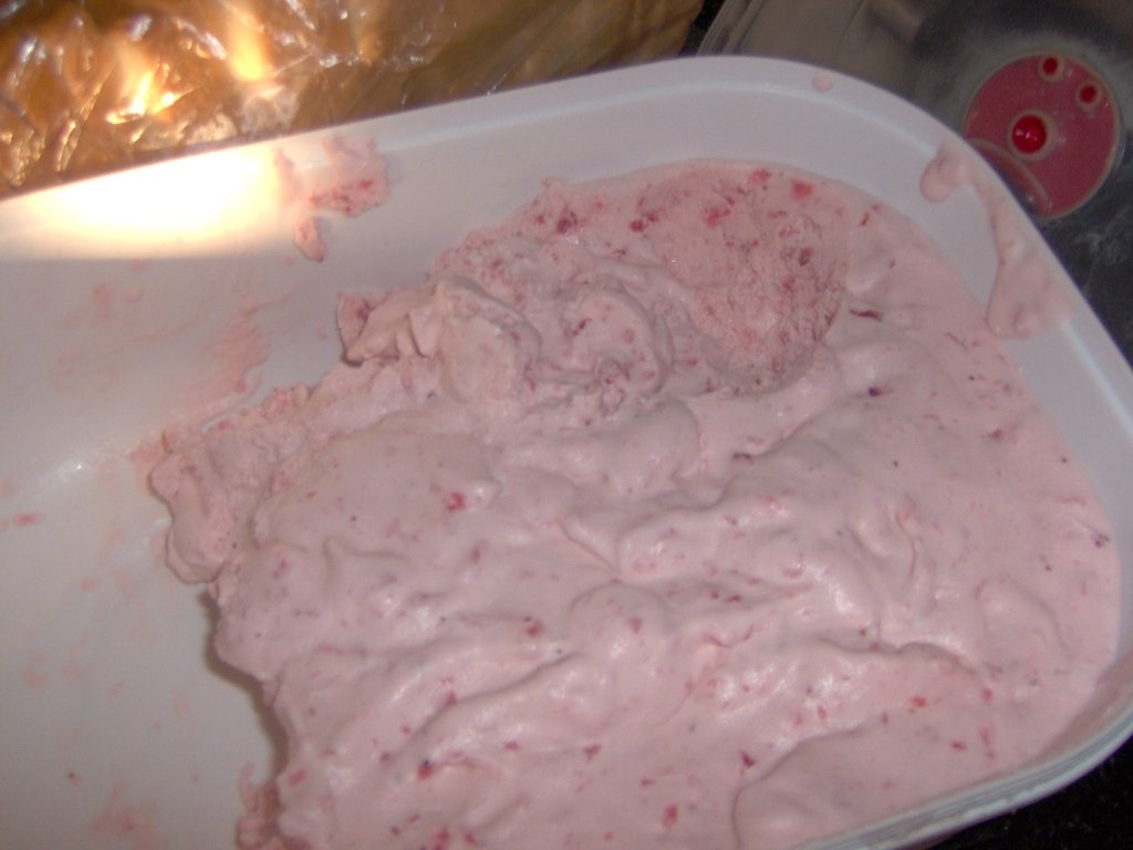 Inghetata de capsune