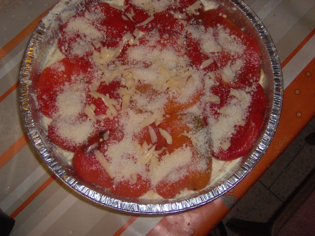 Tarta din ardei cu branza