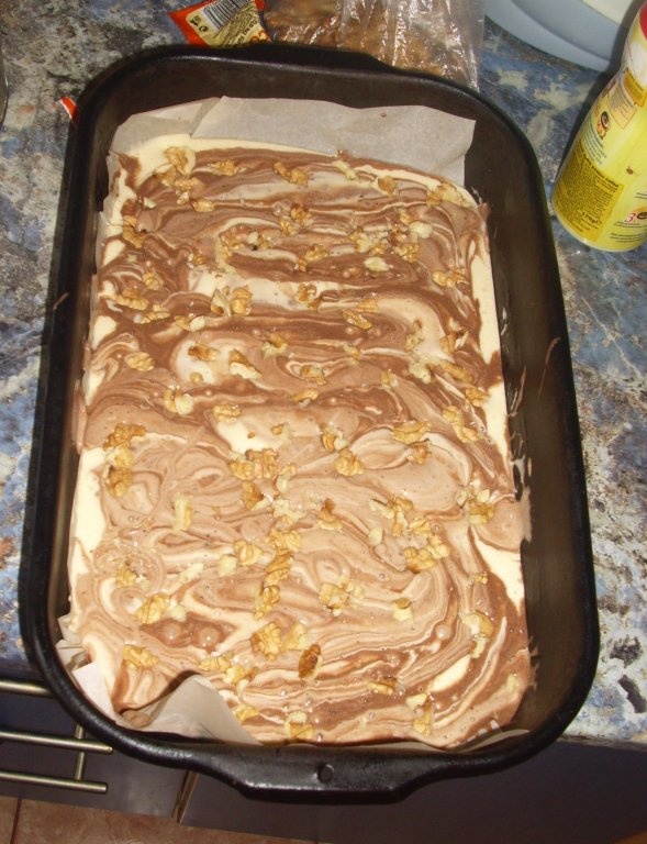 Chec cu nuca si ciocolata