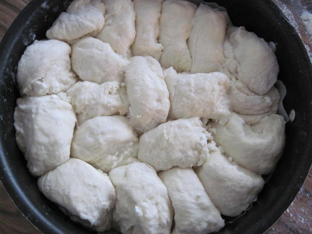 Bulgari de paine cu telemea