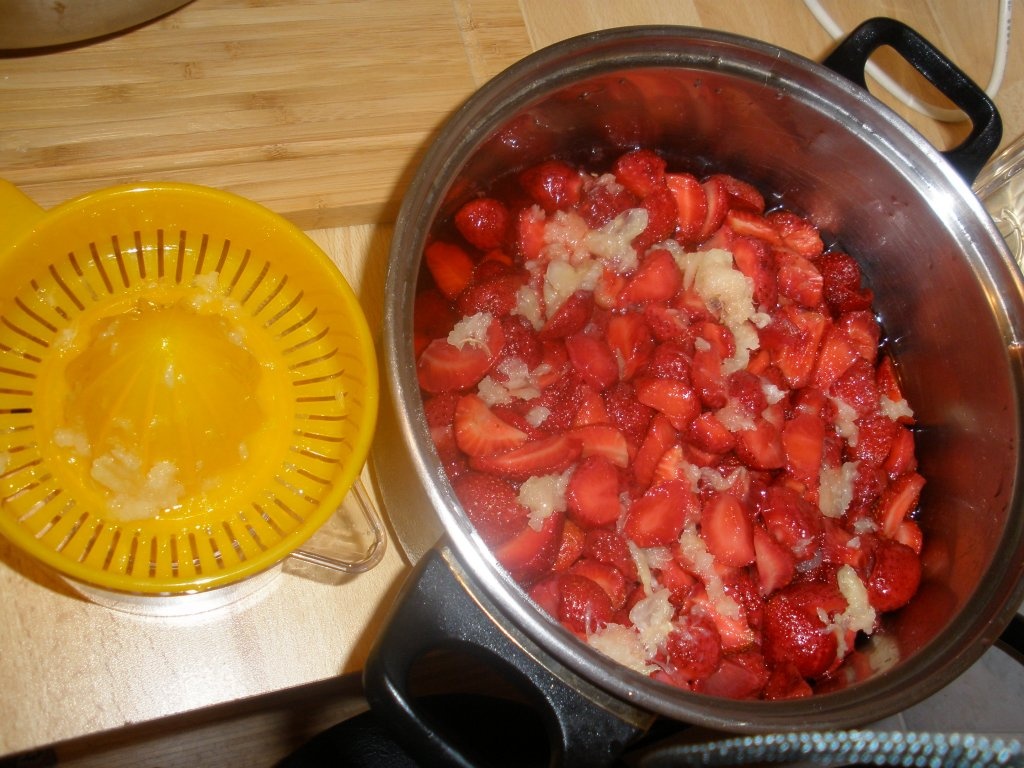 Gem-dulceata de capsuni