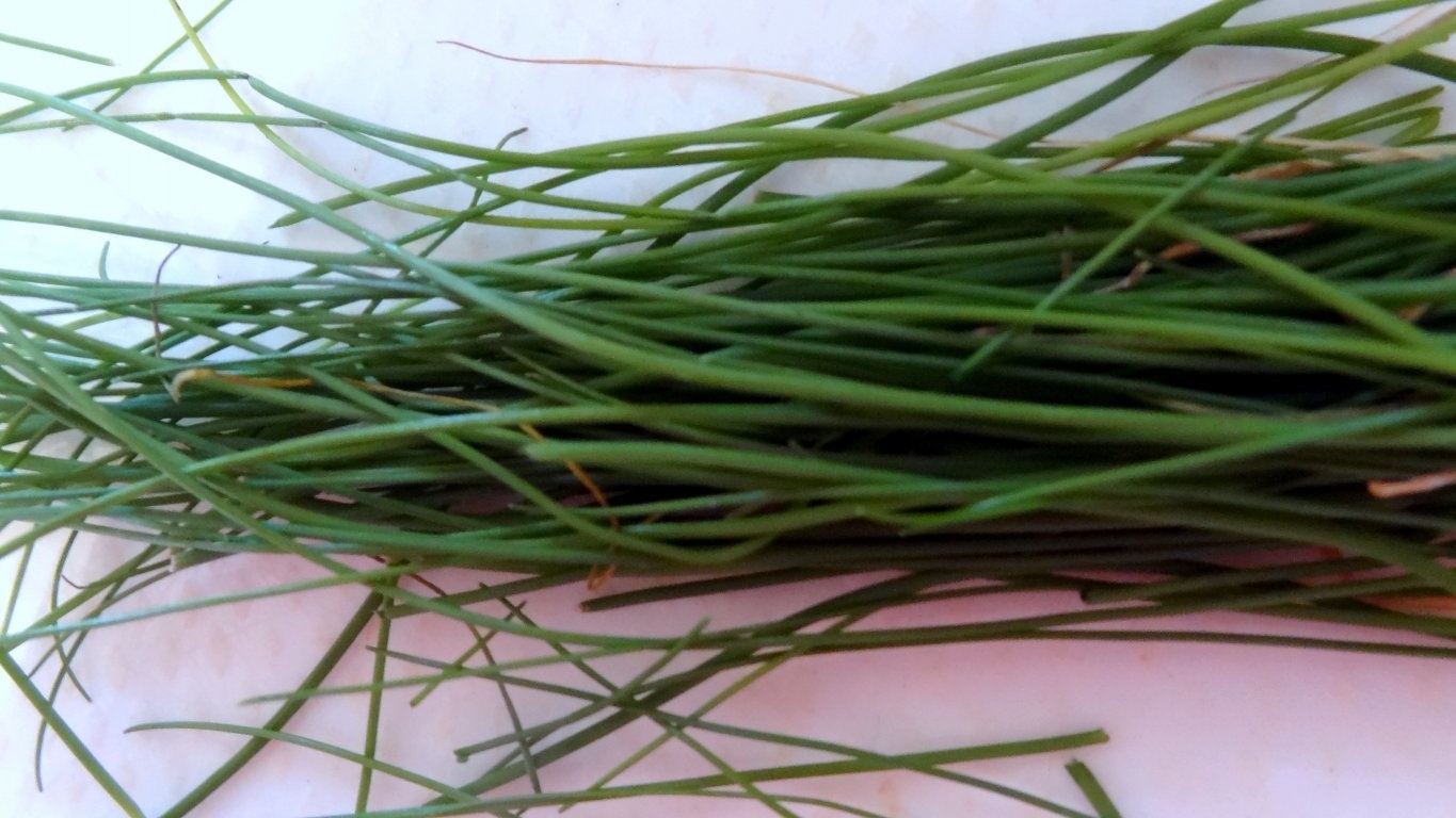 Salata de sparangel cu cartofi noi