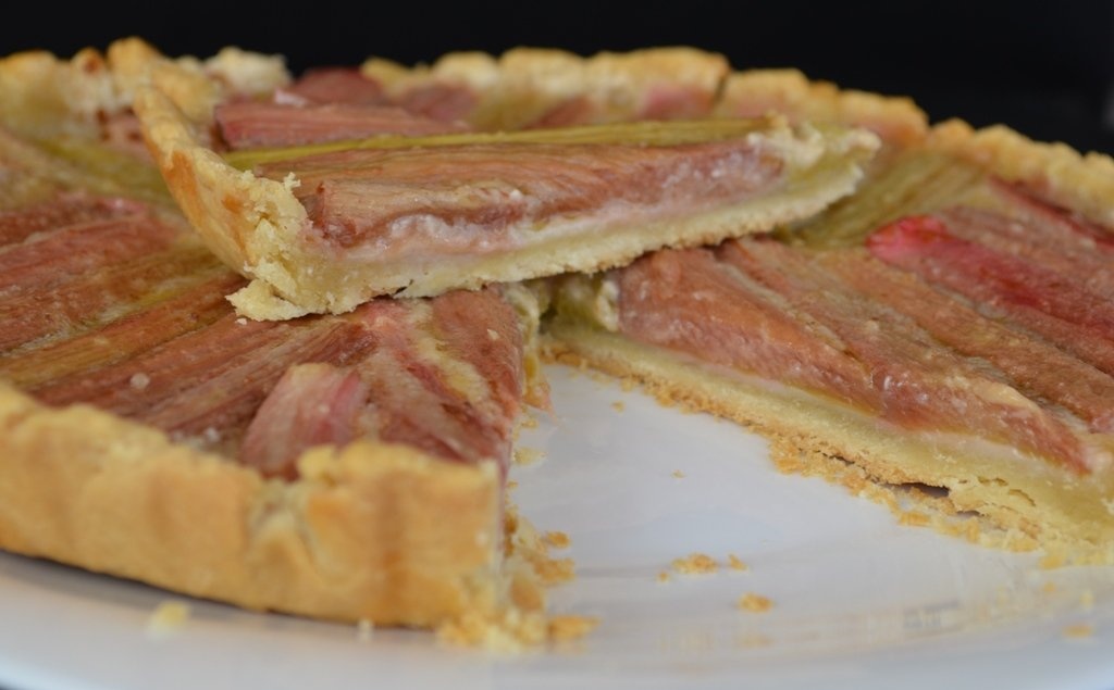 Tarta cu rubarba