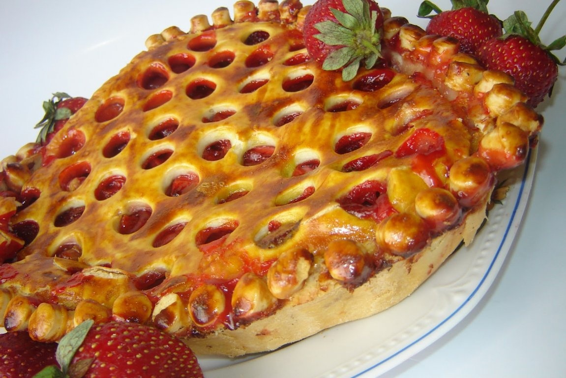 Inimioara cu capsuni si rubarba