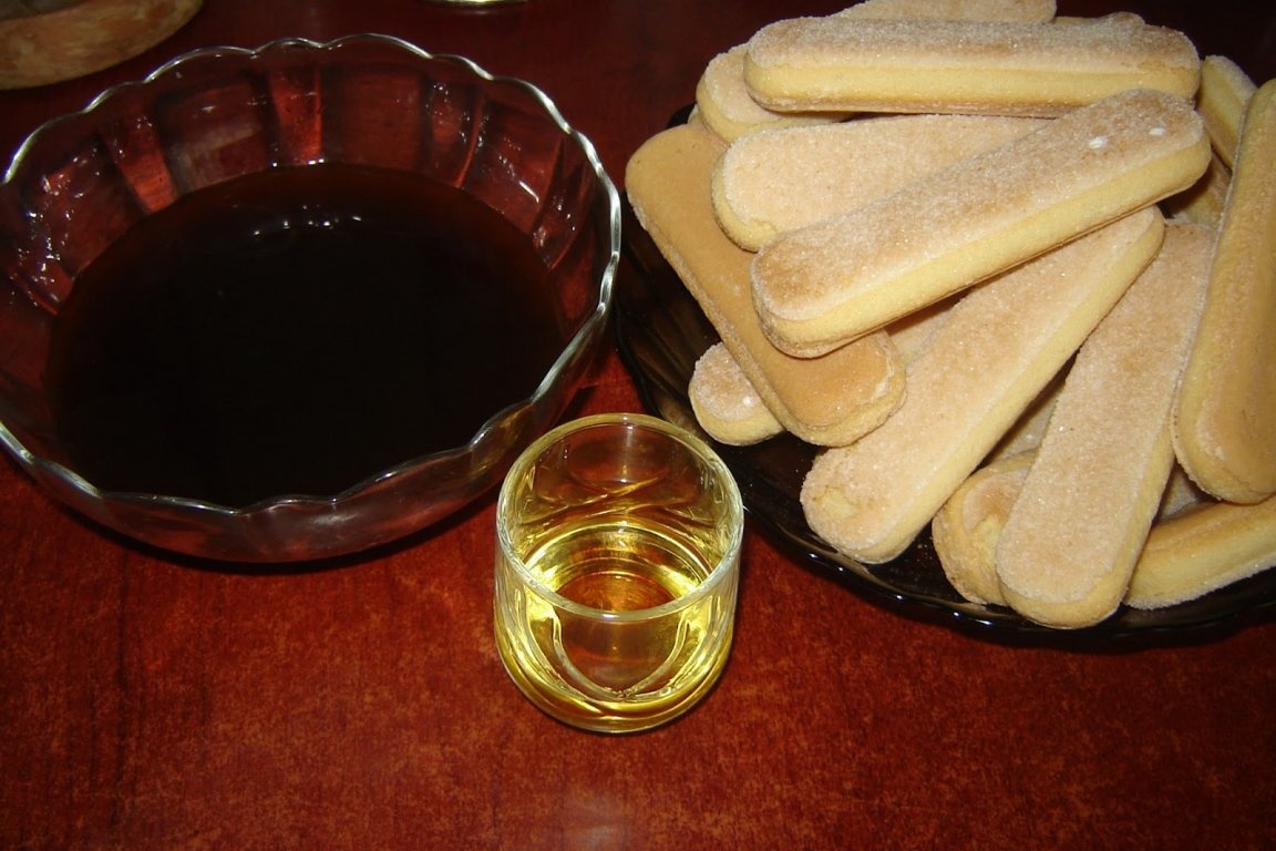 Prajitura in foi cu crema de lamaie