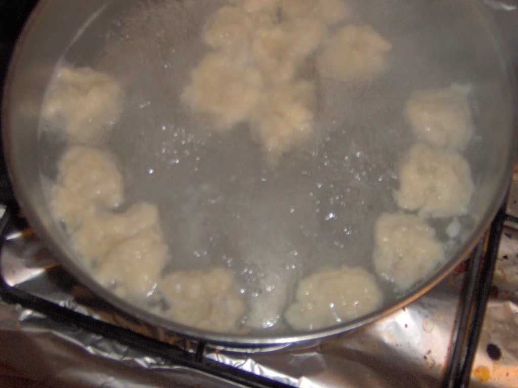 Gnocchi de branza in sos de ciuperci