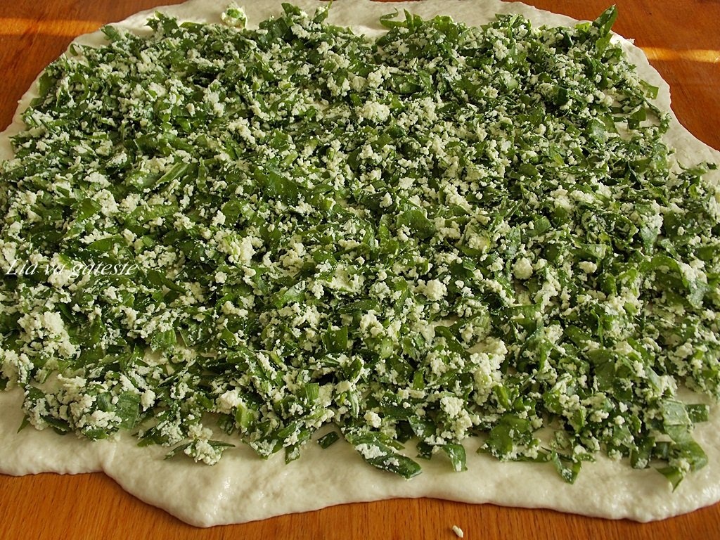 Paine cu urda si leurda